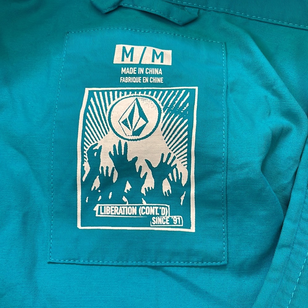 Volcom pullover jacket size M - Picture 4 of 4